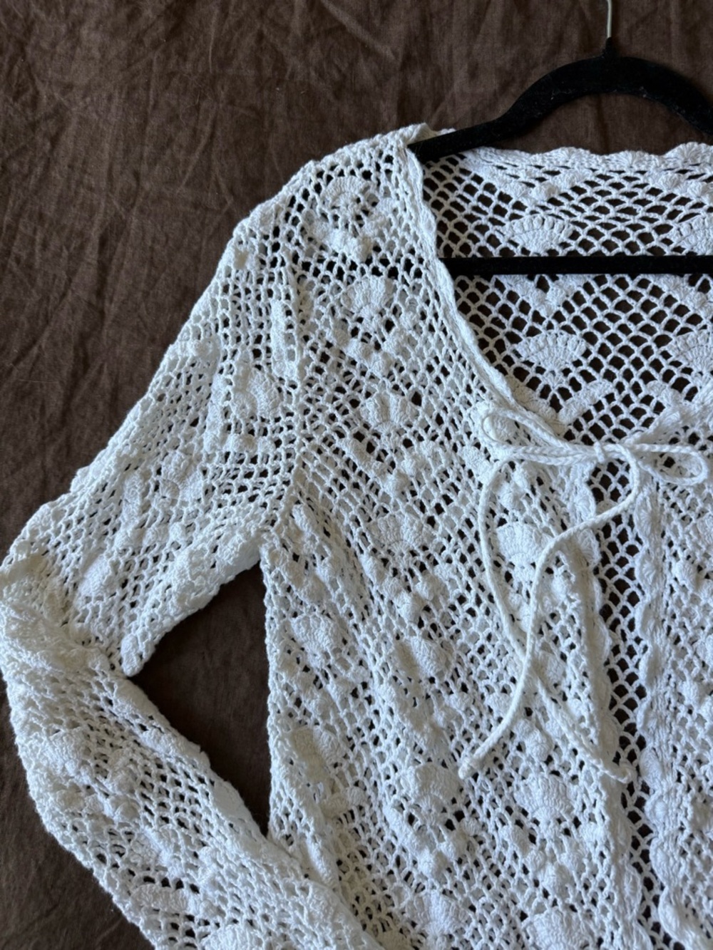 Vintage White Eyelet crochet Woven Knit Sweater